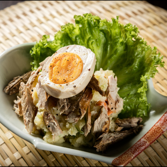 salad-khoai-tay-nghien-va-ca-saba-xong-khoi